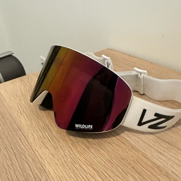 Von Zipper - VELOVFS SNOW GOGGLE - women’s - pink / yellow / white - Picture 3 of 4